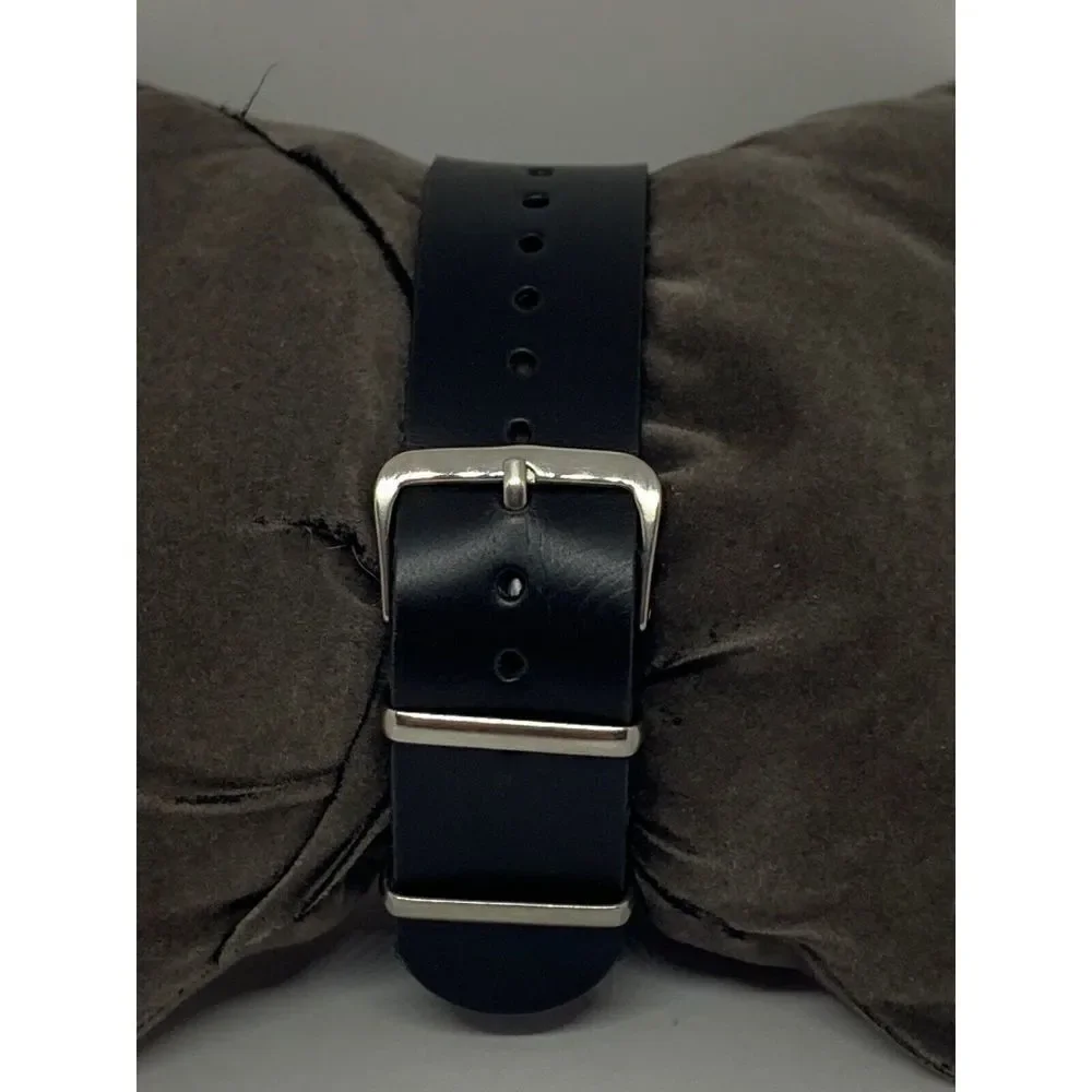 Michael Kors MK5166 Unisex Black Leather Analog Dial Quartz Wrist Watch GE332